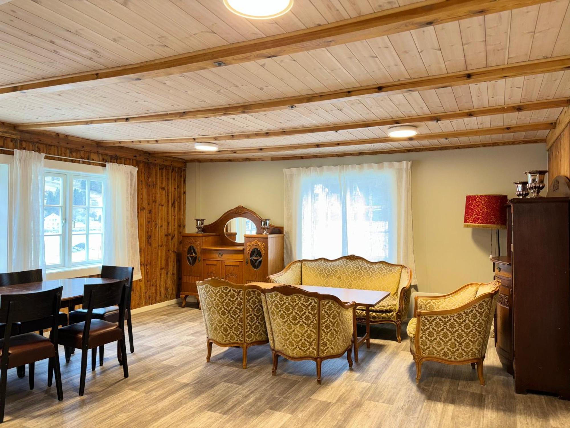 Brekke Gard Hostel Flåm Eksteriør billede