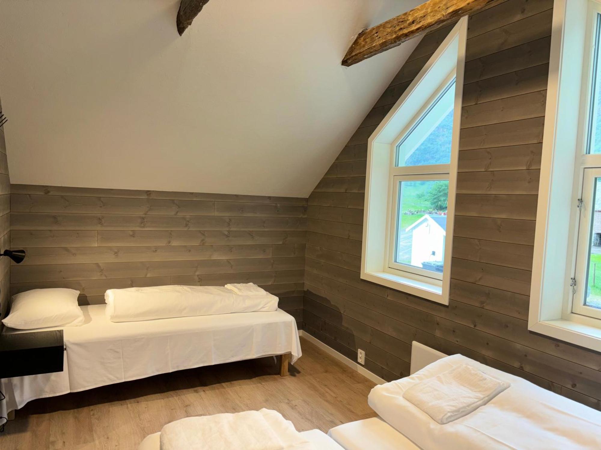 Brekke Gard Hostel Flåm Eksteriør billede